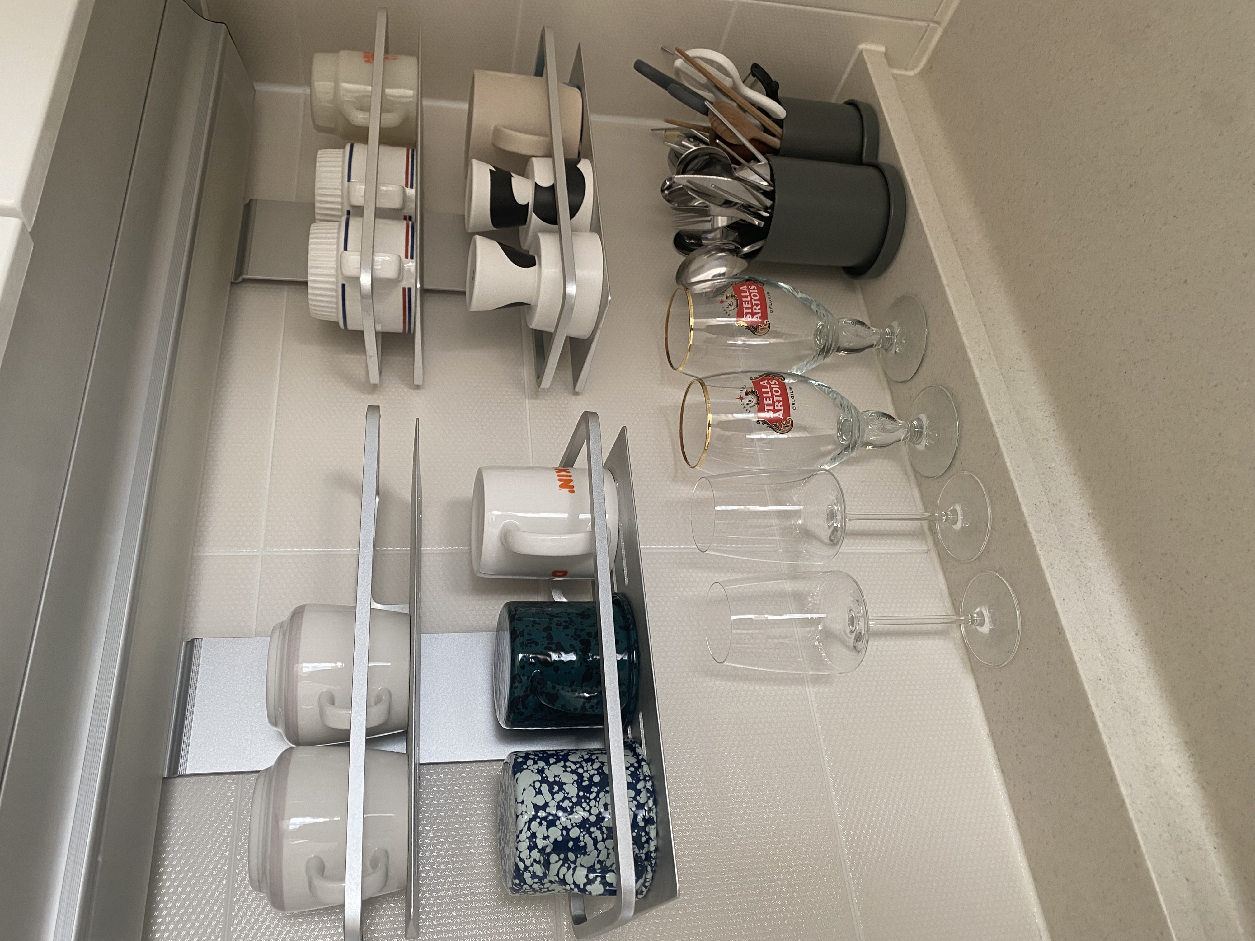 LG식기세척기로 컵 정리를 한번에