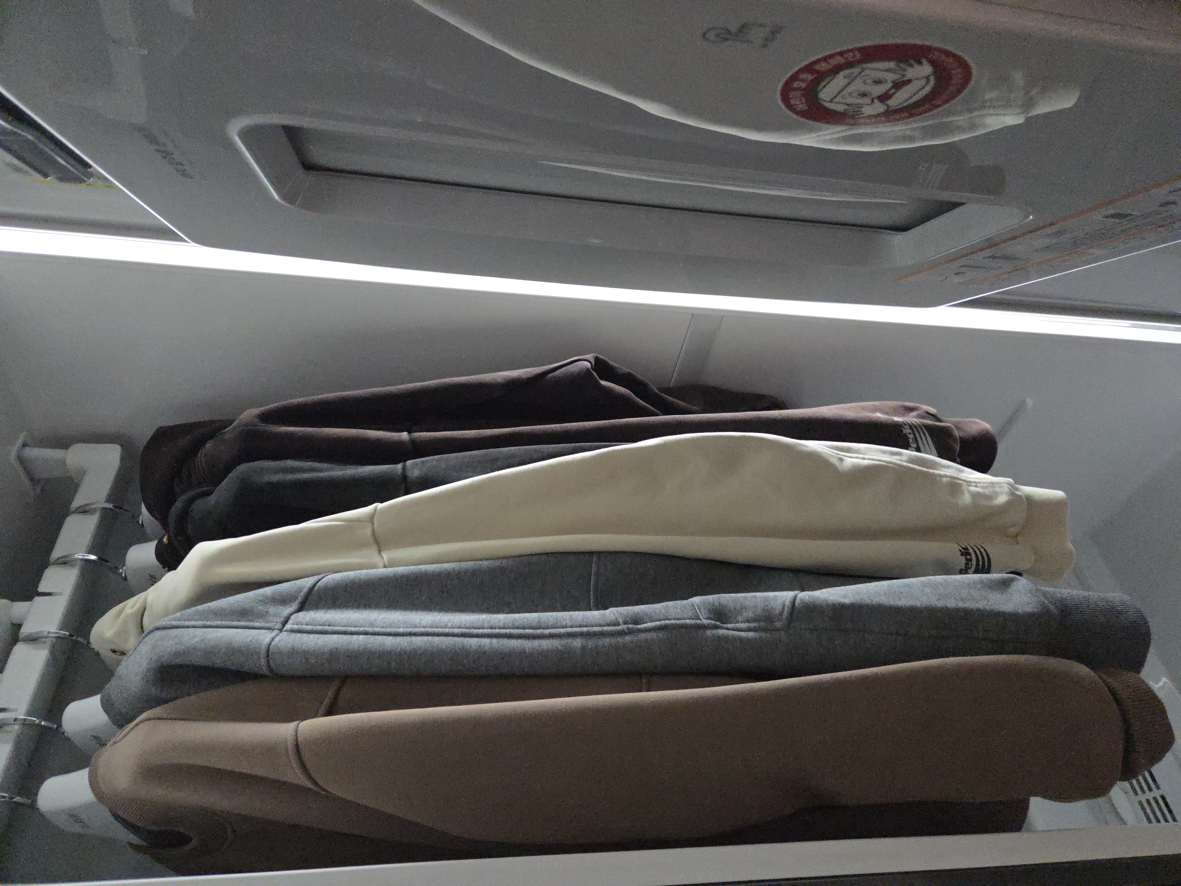 외출 전 스타일러 사용^^