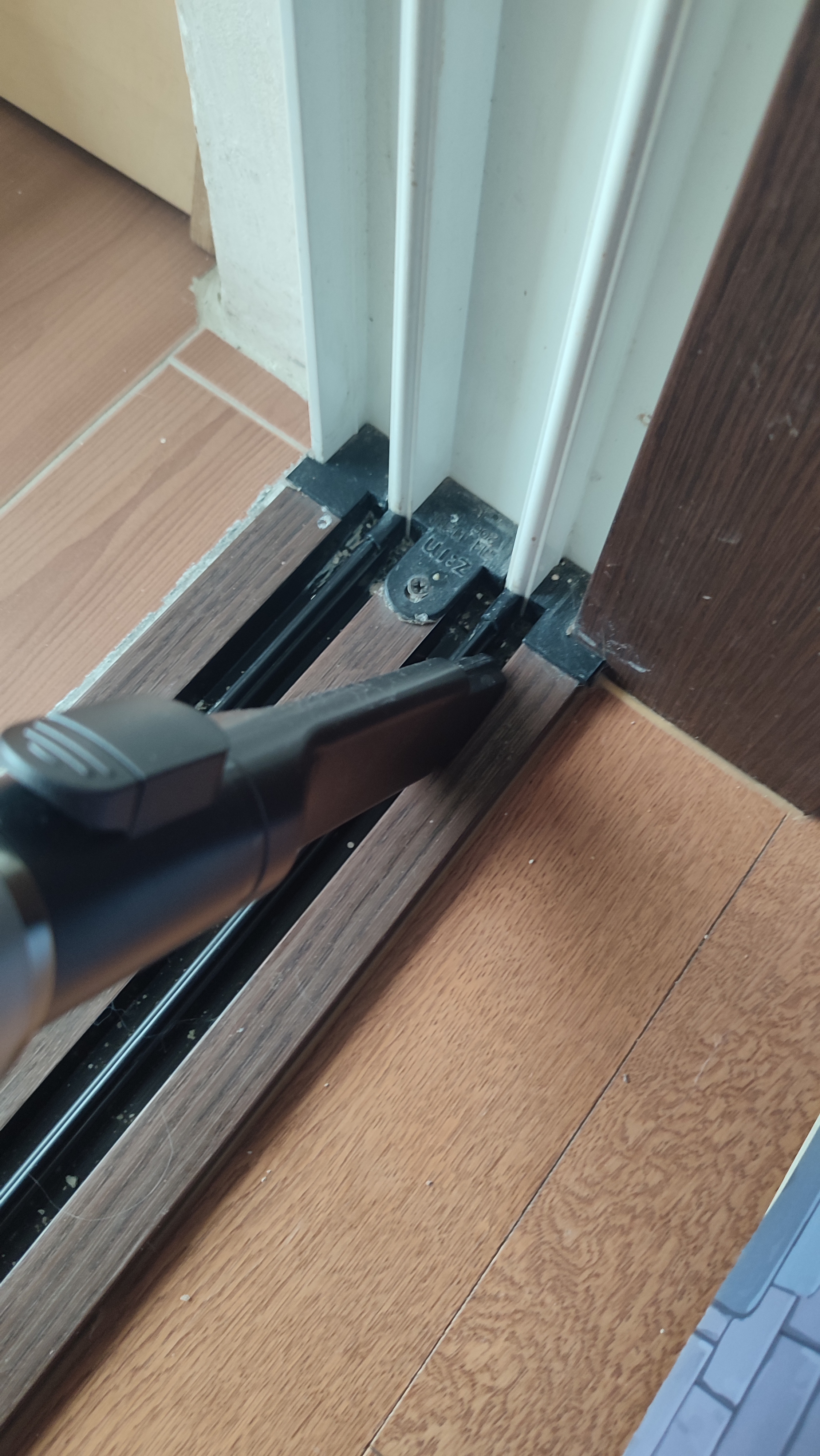 역시 코드제로👍 모래 한 알까지 흡입