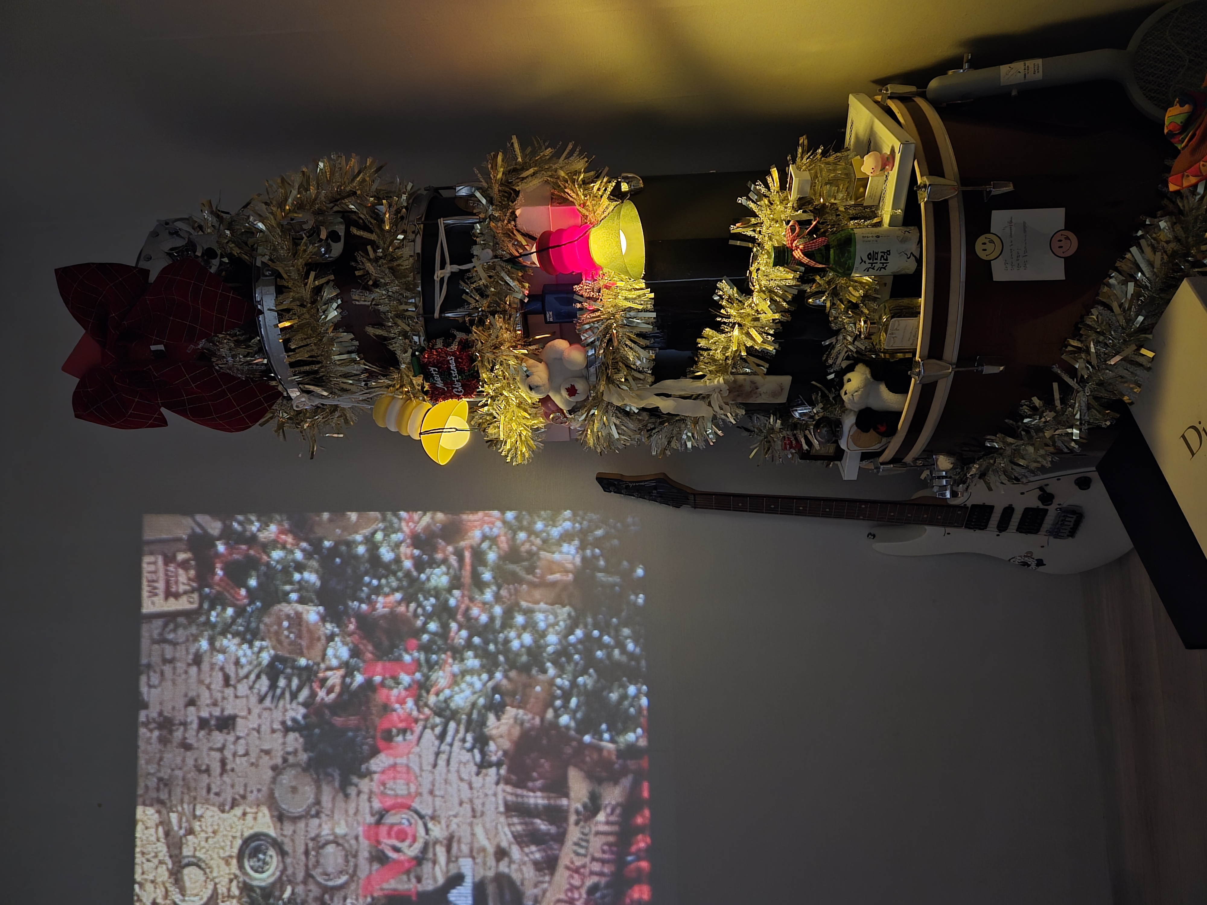 트리 안사고 크리스마스 분위기 만들기 ♡