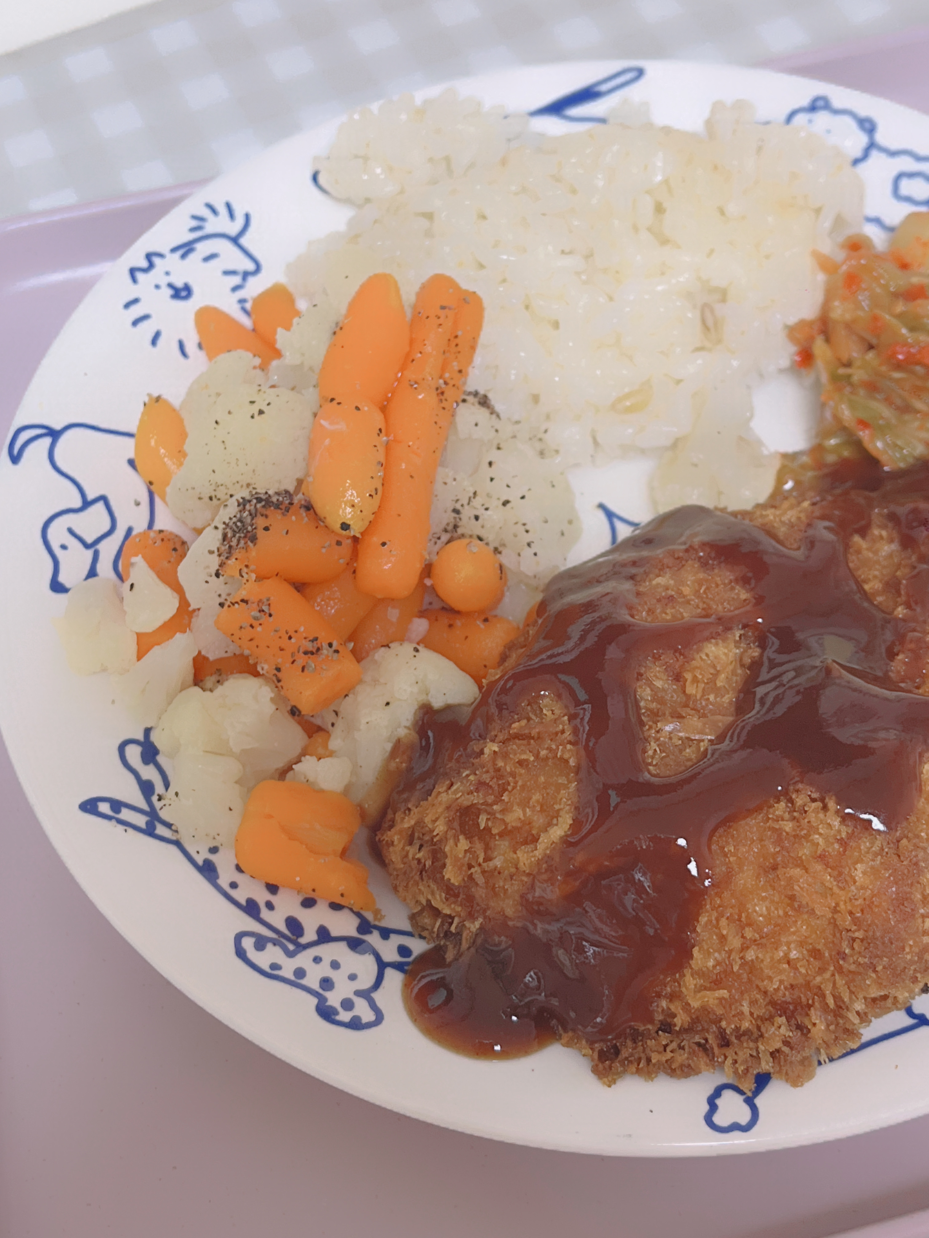 오늘 저녁은 치킨까스!