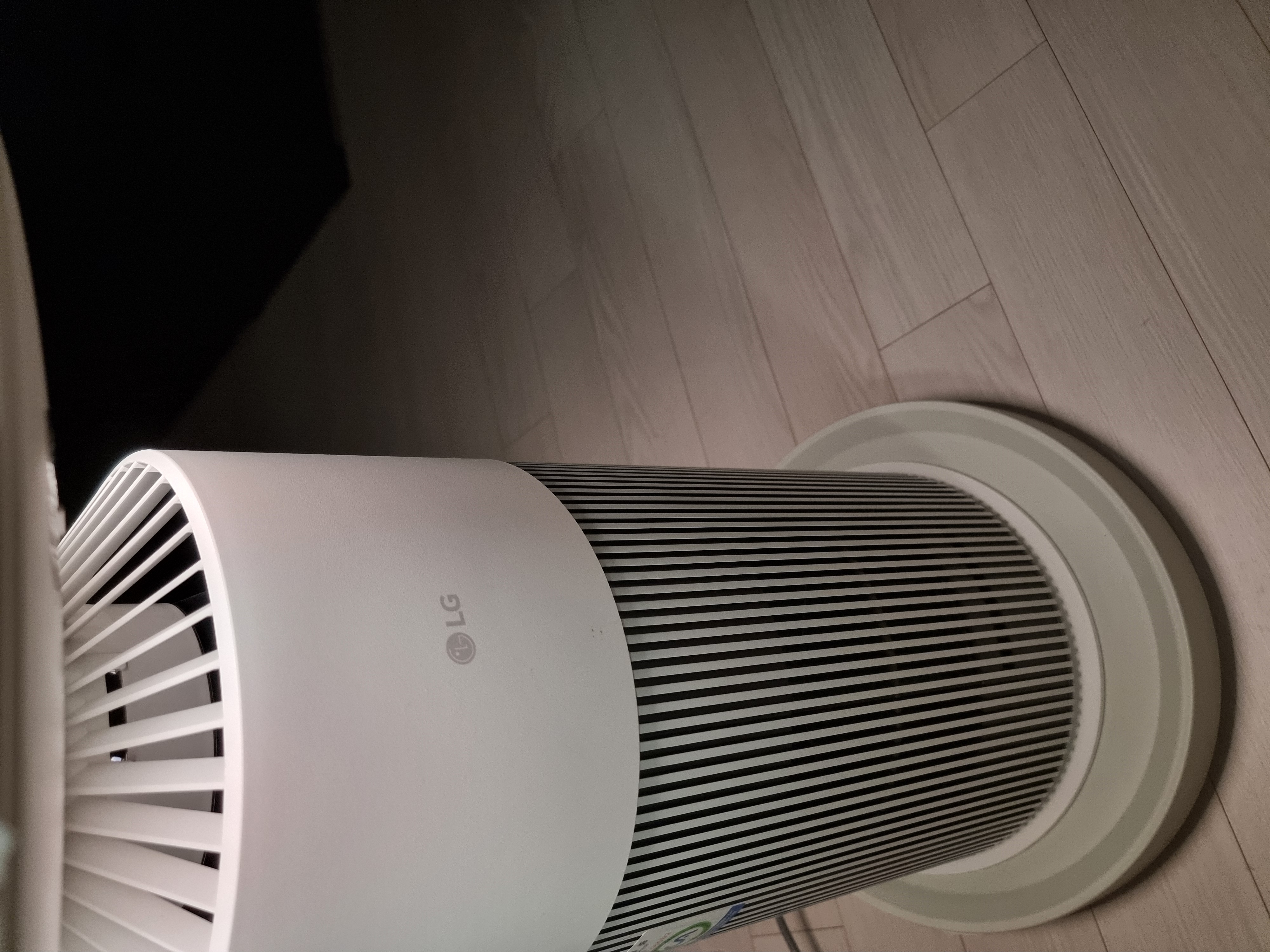 오늘도 나의 잠자리에 열일해주는 에어로퍼니처^^