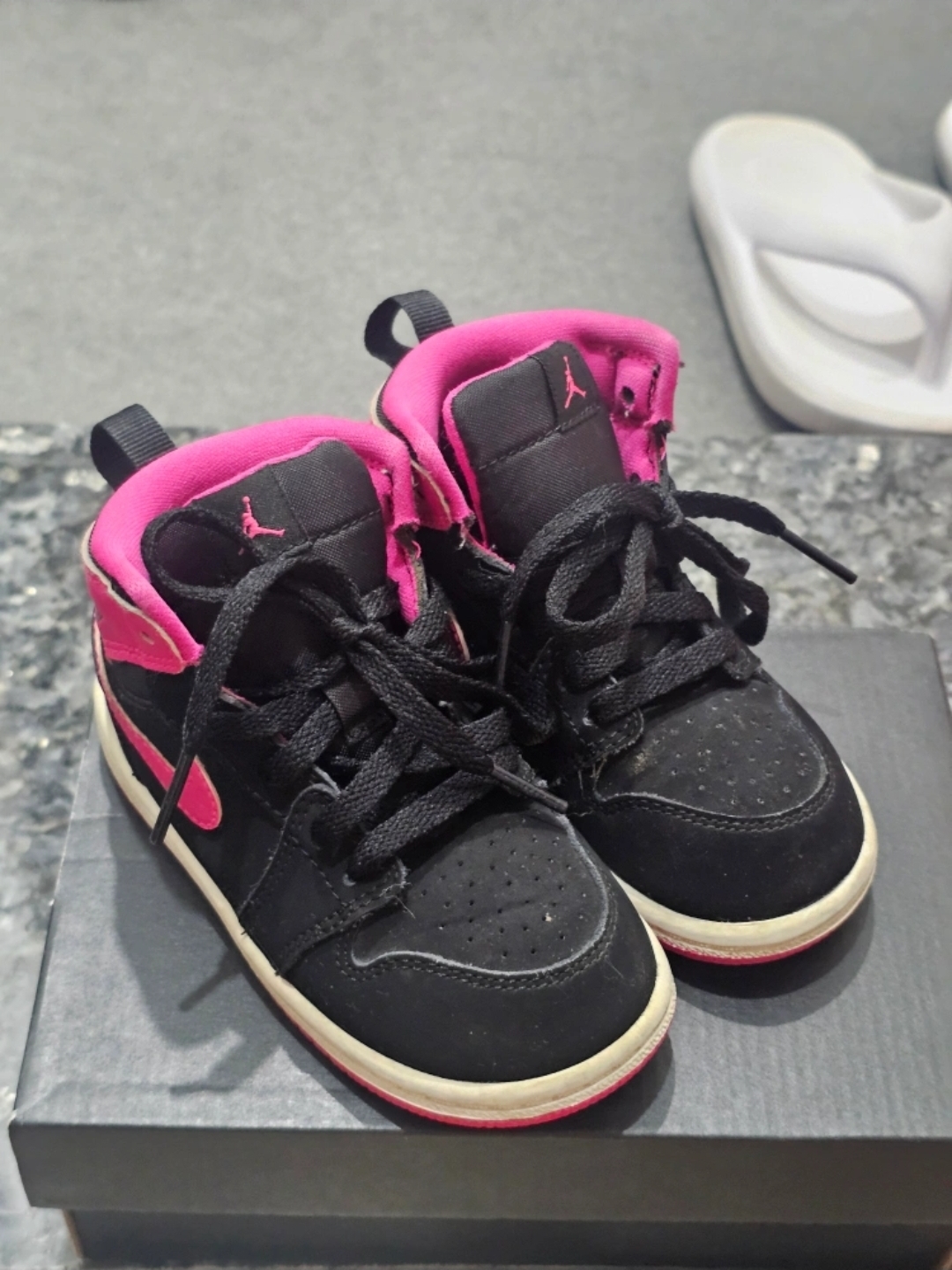 슈즈케어 돌리고 뽀송뽀송