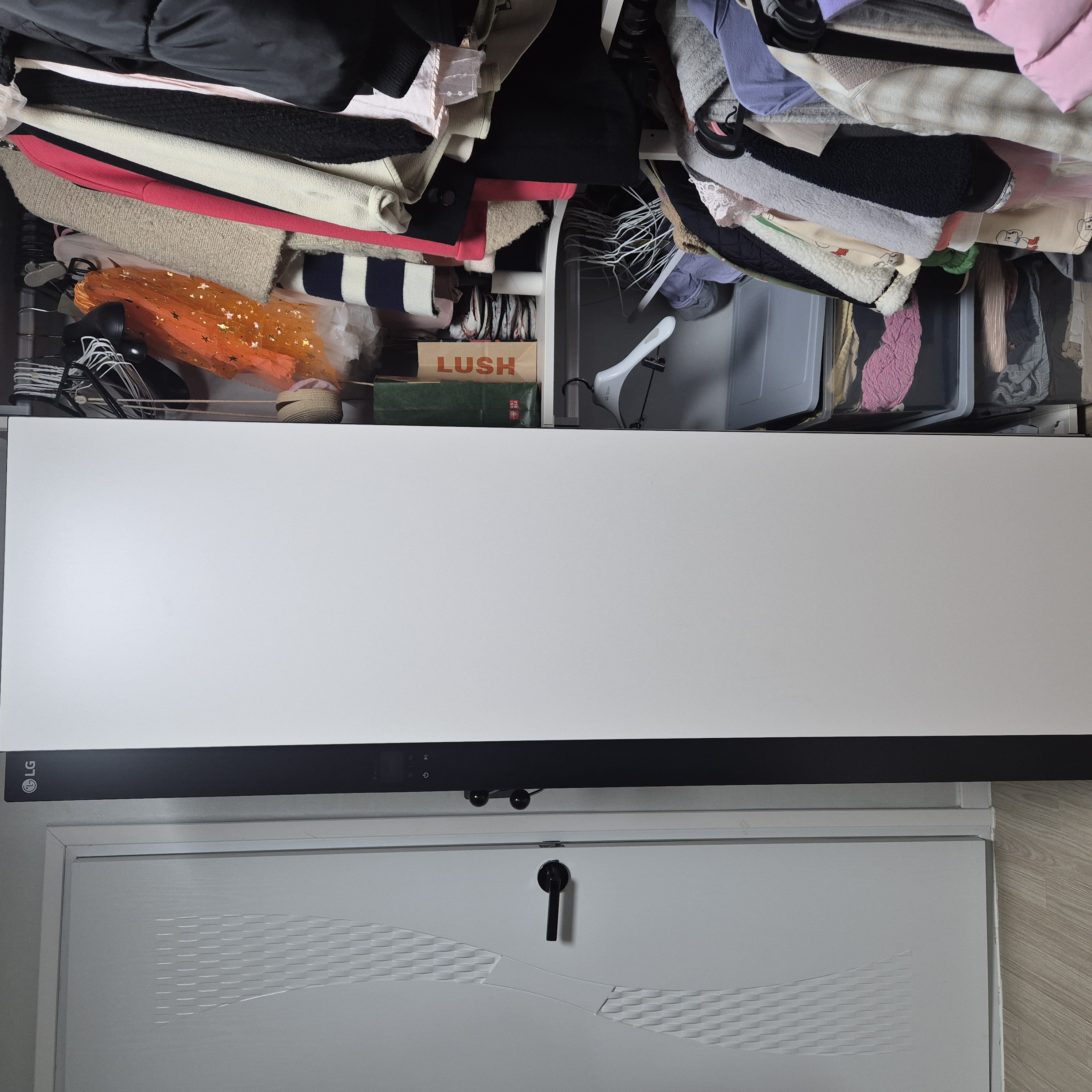 연말엔 스타일러로 따뜻하게