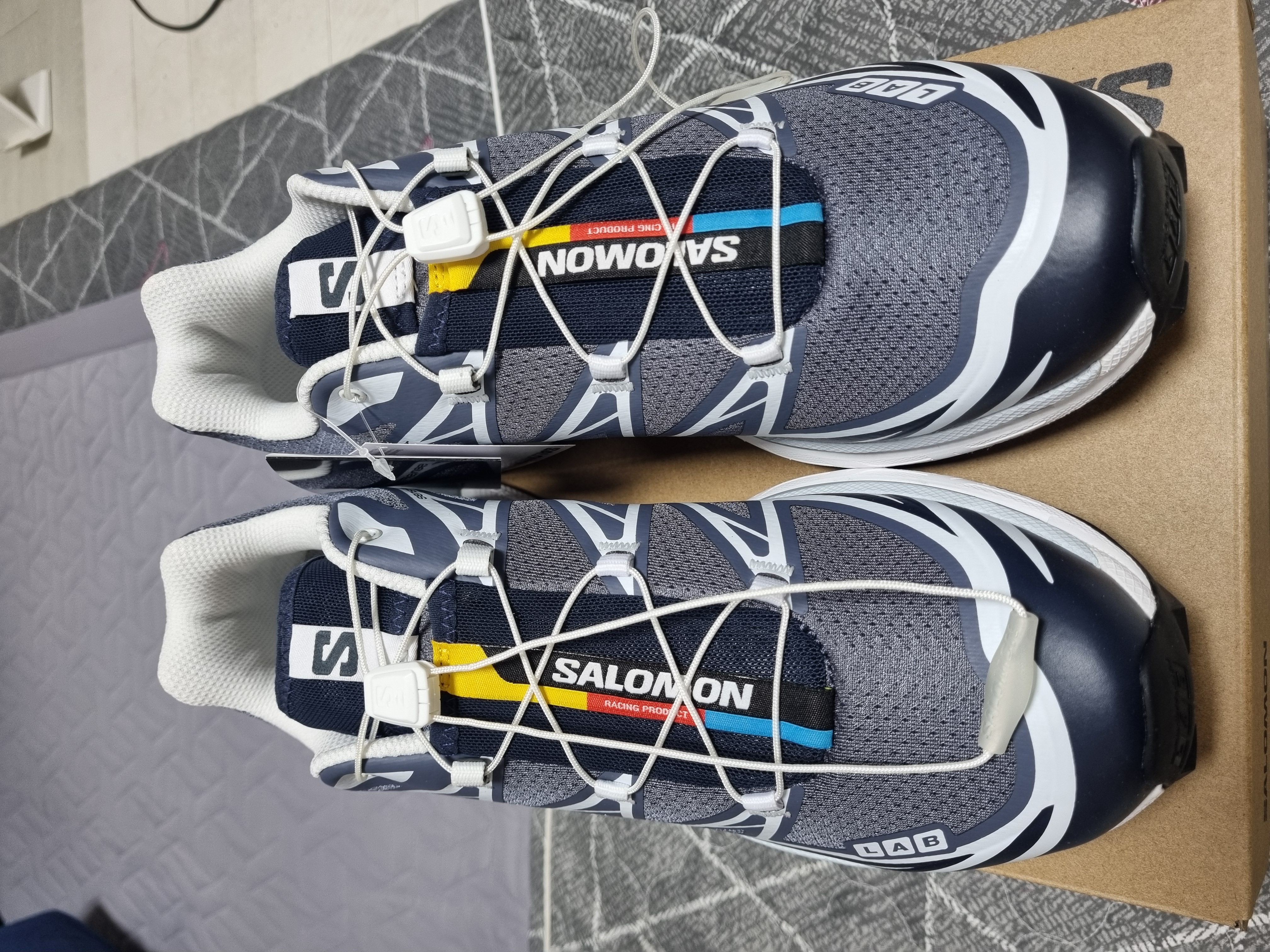 손이 자주가는 XT6 데일리 슈즈