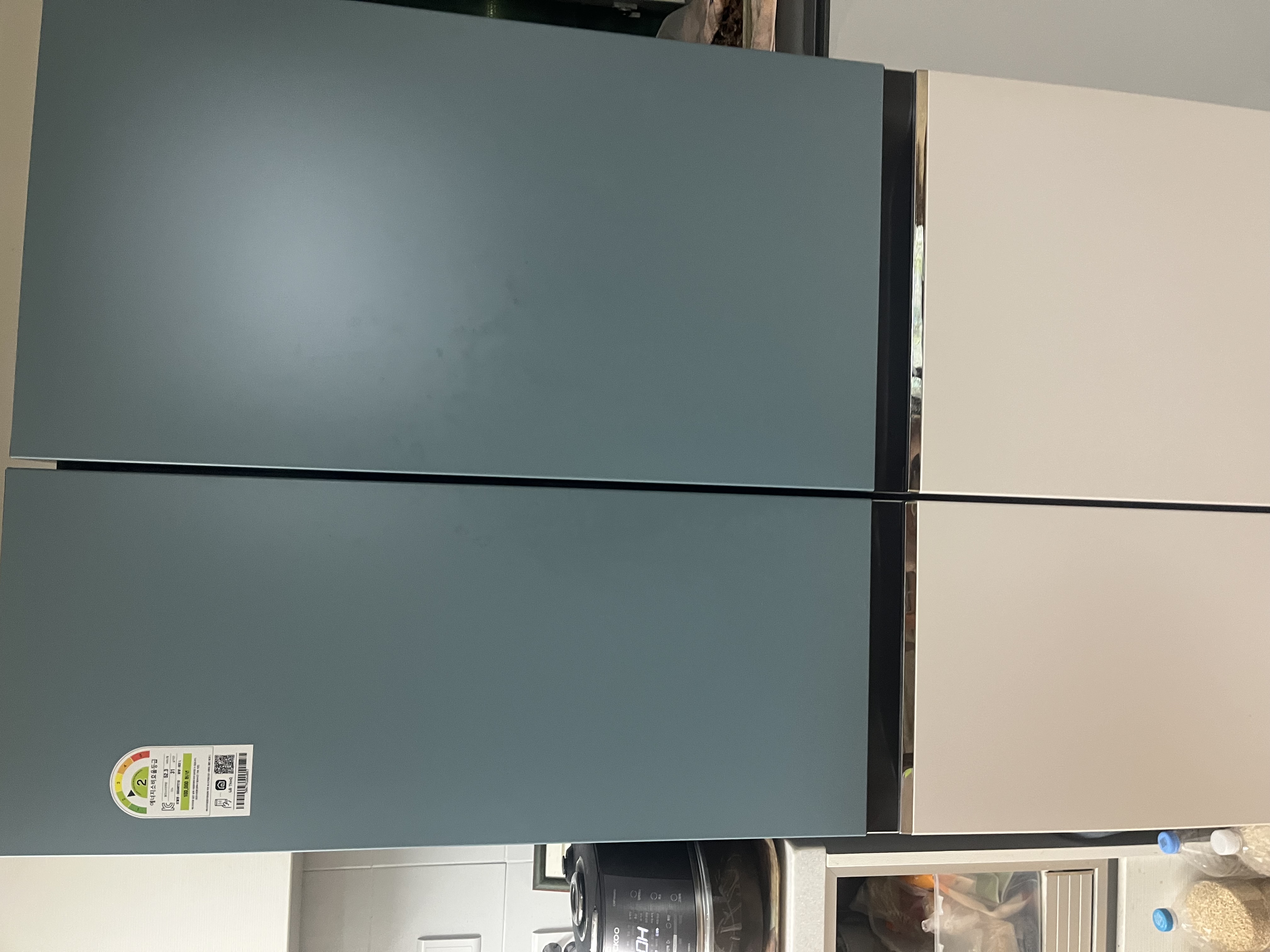 낮이든 저녁이든 우리 가족을 지켜주는 친구