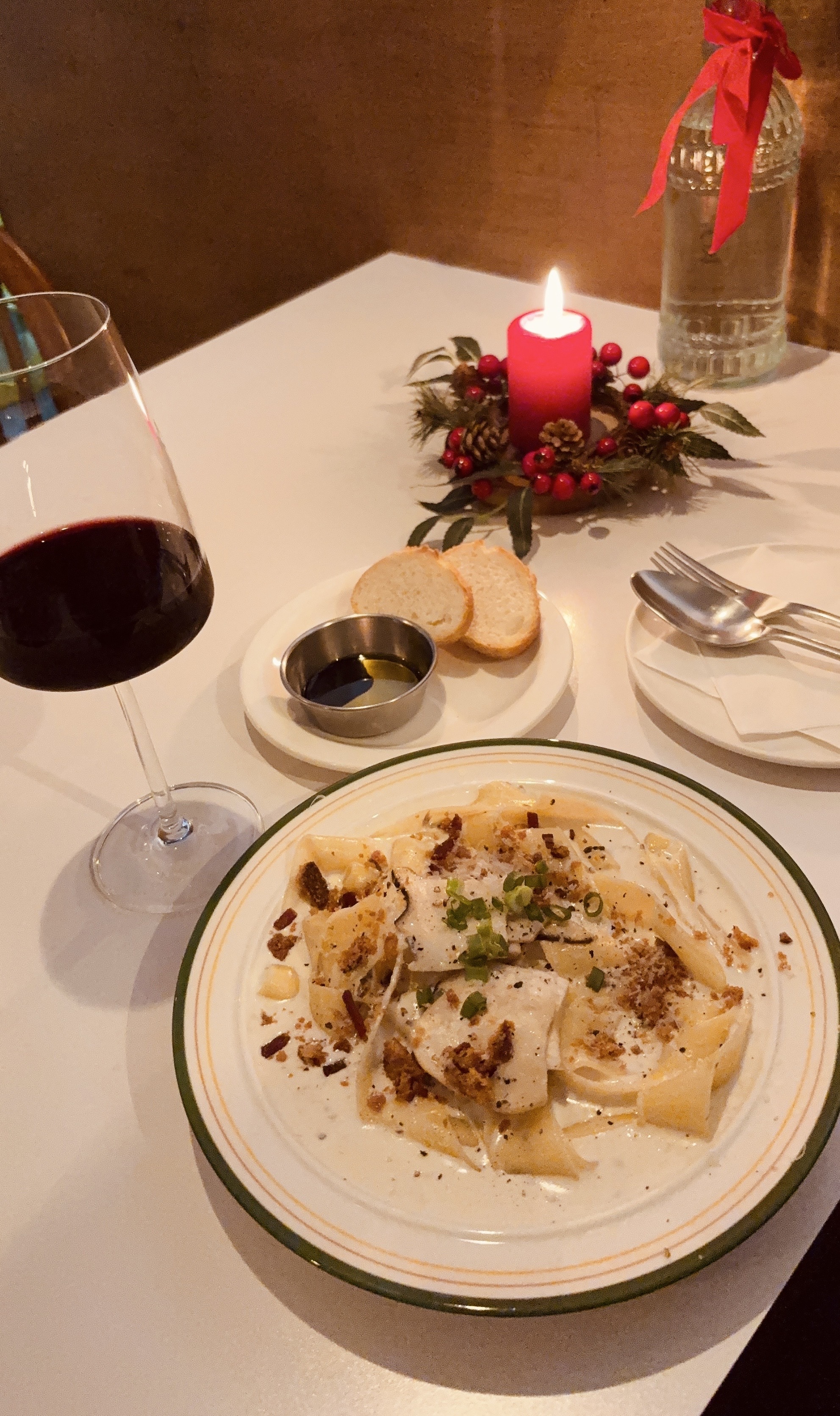 연말 분위기 물씬 나게  저녁밥