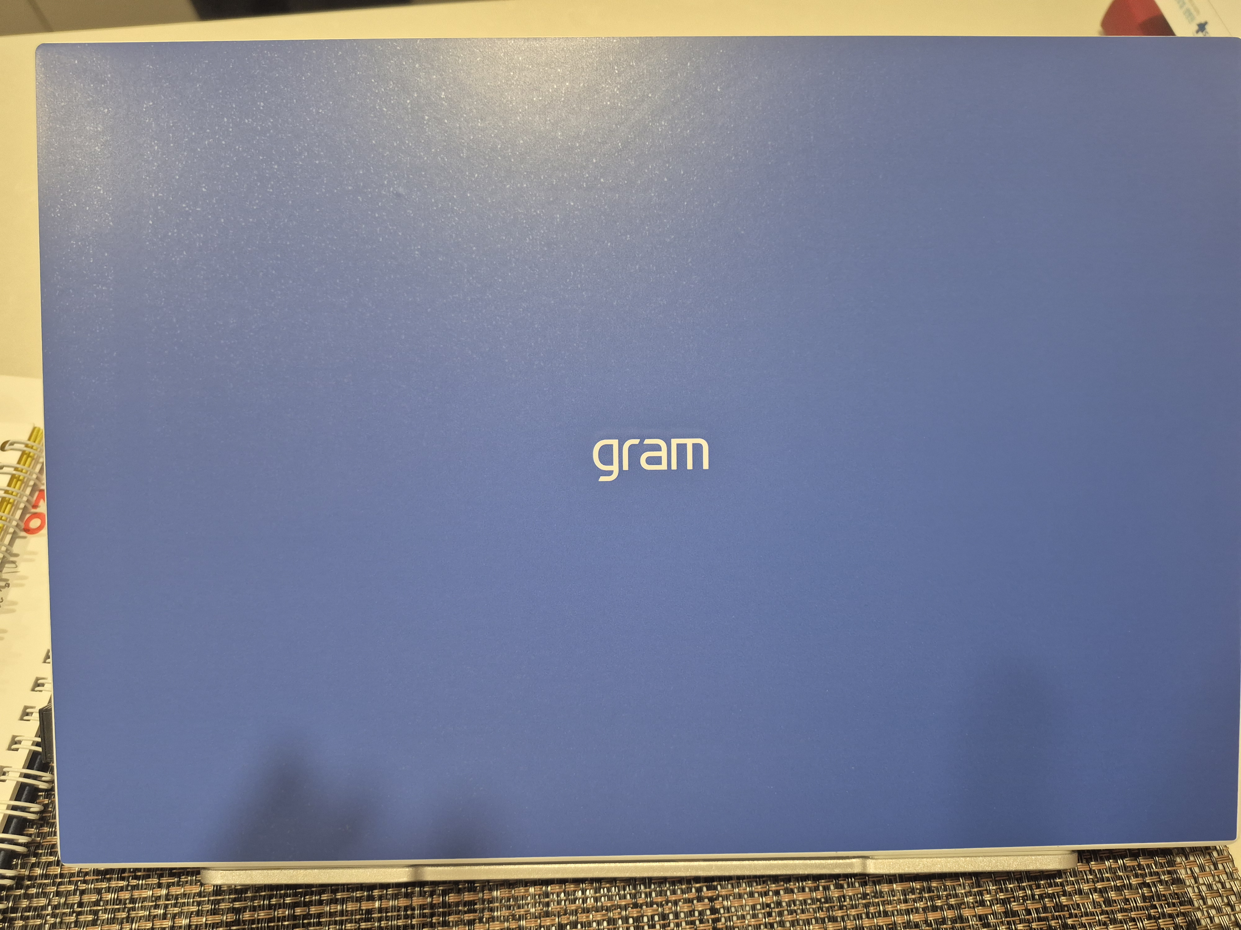 LG그램 프린스 블루 커버가 좋아요!