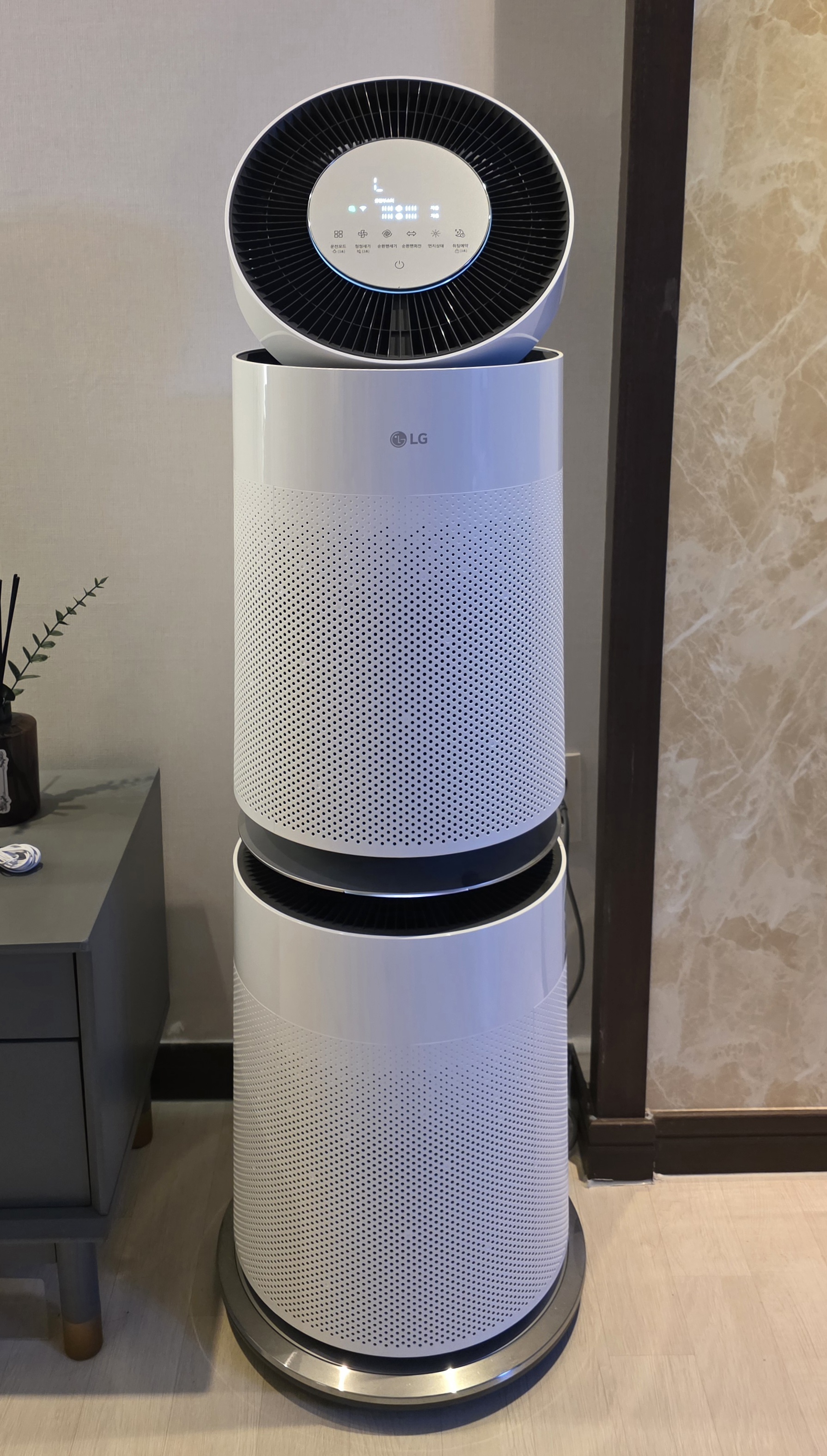 반려견과 함께하는 우리집 공기청정기