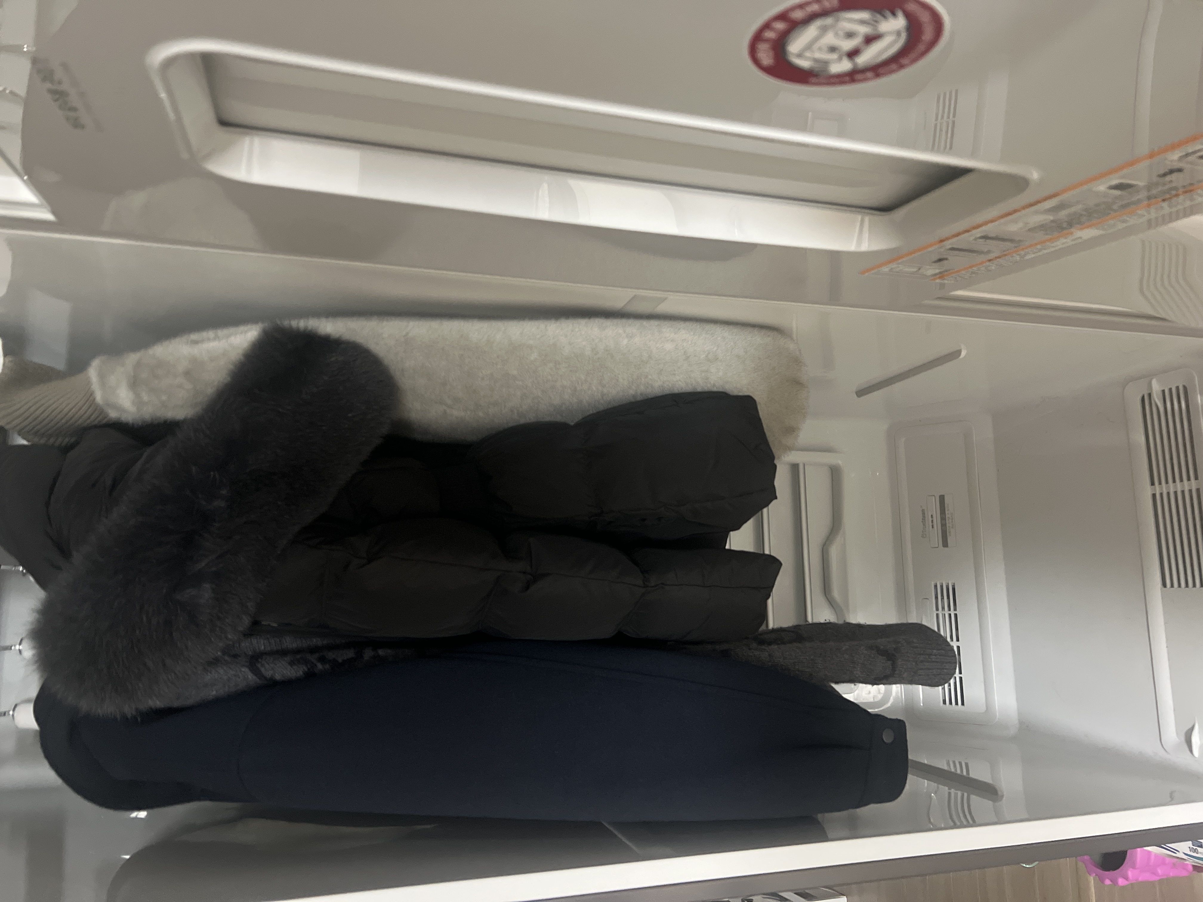 스타일러 정말 잘 쓰고 있어요